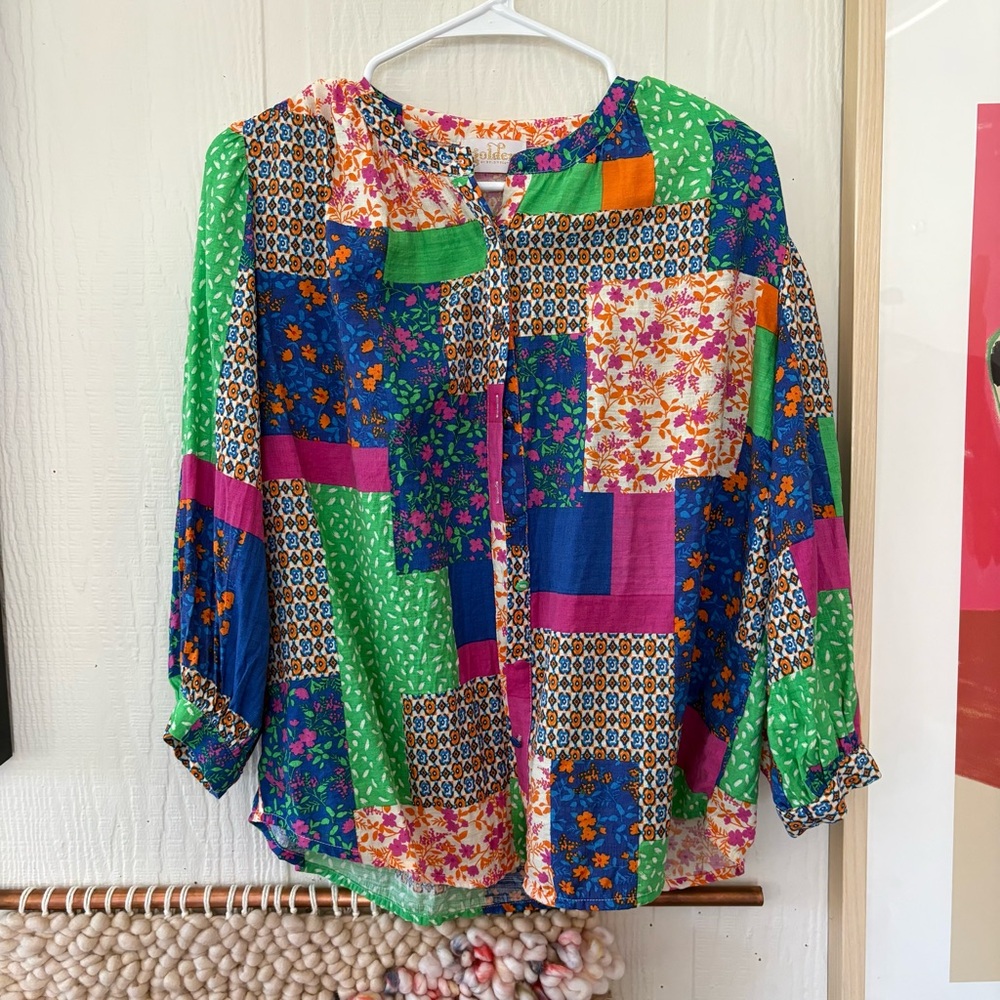 Patchwork Floral Button-Front Blouse in Green & B… - image 1